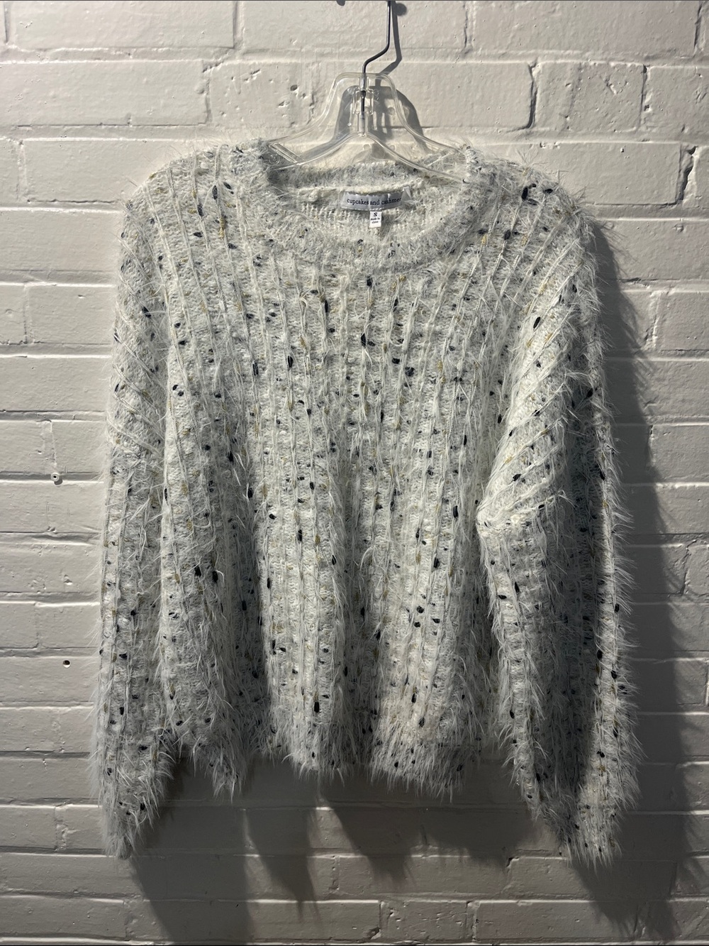 cupcakes & cashmere White Fuzzy Speckled Crewneck Sweater
